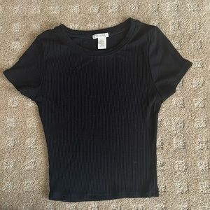 Women’s ribbed black tight crop top, Small